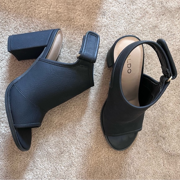 Domatia Peep toe shooties - Picture 9 of 10